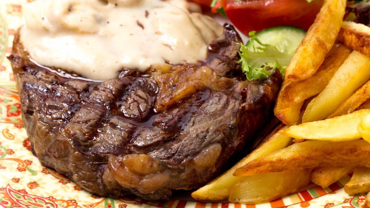 Ultimate Guilt Free Spicy Chips with Irish Rib Eye Steak and Brandy Pepper Cream