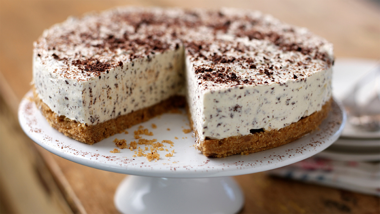 Irish Cream Liqueur & Toberlone Cheesecake