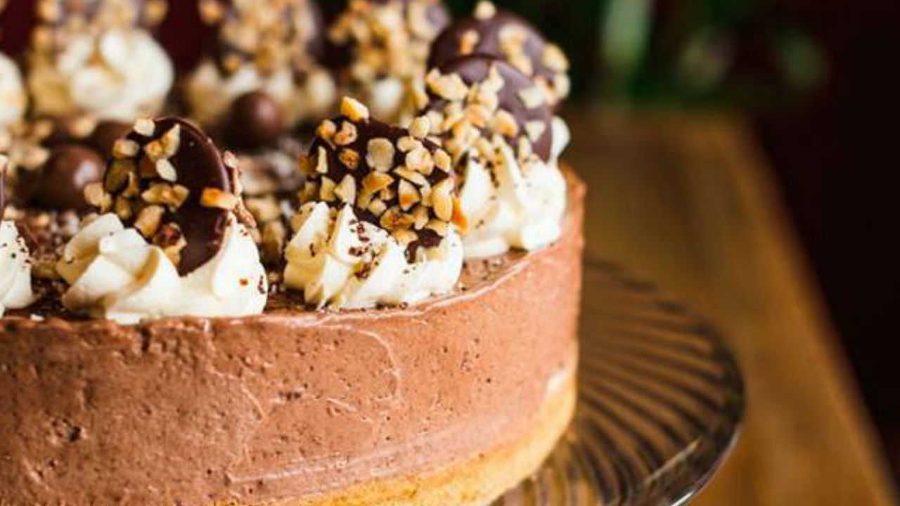 Irish Cream Liqueur Cheesecake