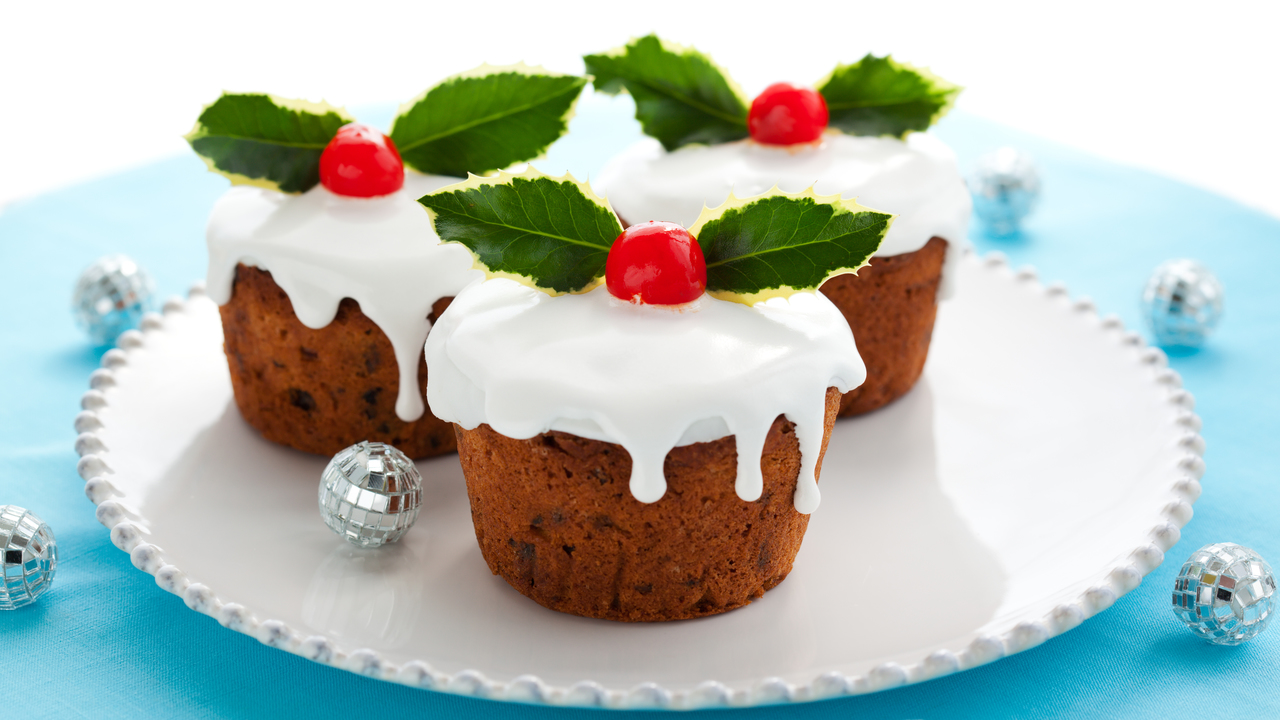 Siúcra Mini Christmas Cakes