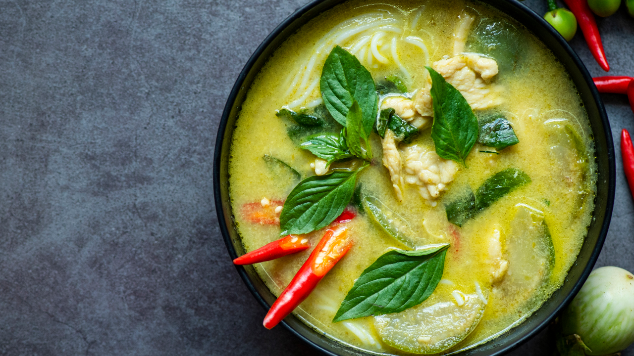 Super Green Vegetable Thai Curry with Cauliflower and Courgette