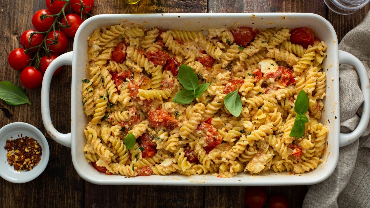 Roast Tomato, Garlic and Feta Pasta