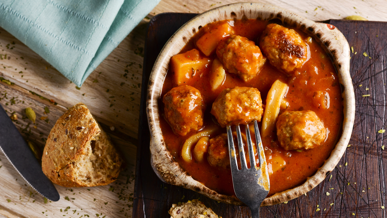 Catalan Meatballs - Mandonguilles