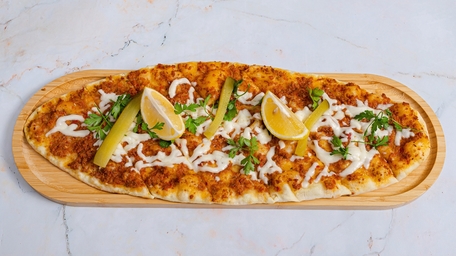 Vegan Lahmacun/Turkish Pizza