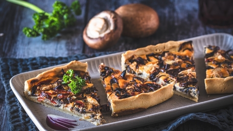 Four Cheese & Caramelized Onions Quiche