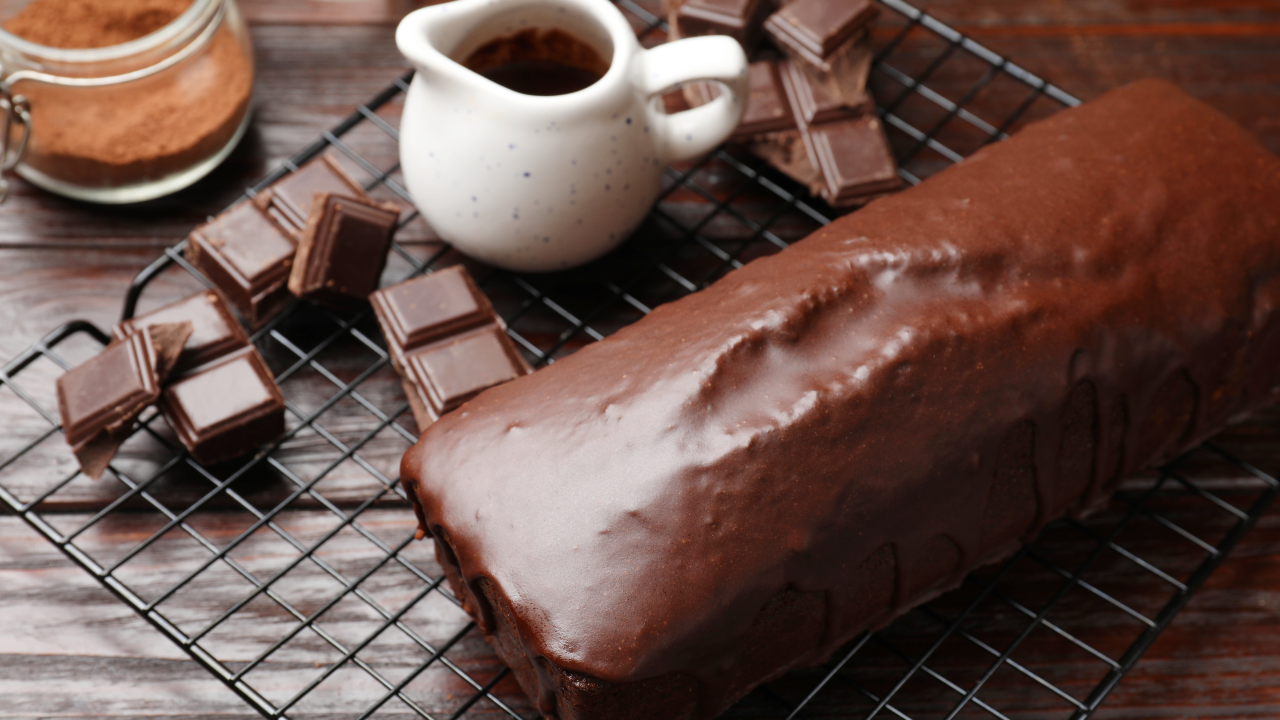 Edward’s Sinful Chocolate Cake