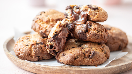 Chunky Chocolate Chip Stuffed Cookies