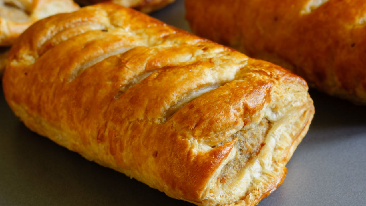 Cheesy Sausage Rolls